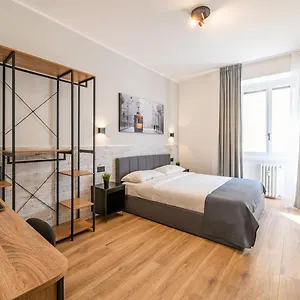 Appartamento Binario Verticale, Milano